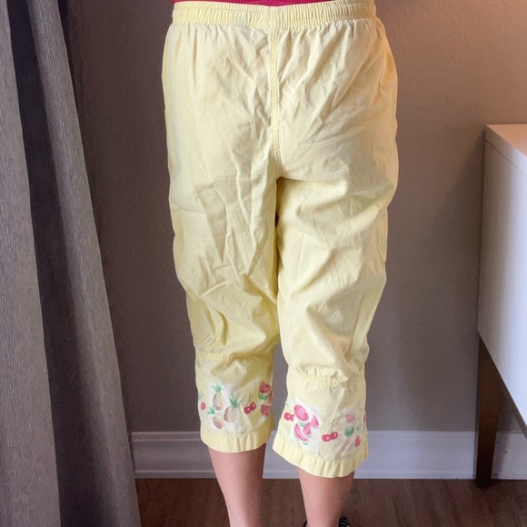 Cute Crop Petite Yellow Pants - Picture 3 of 5